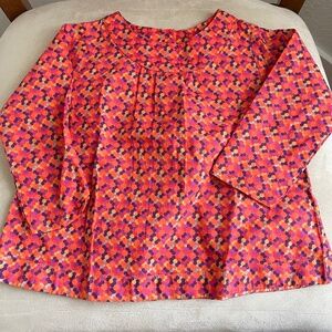 Colorful girls shirt